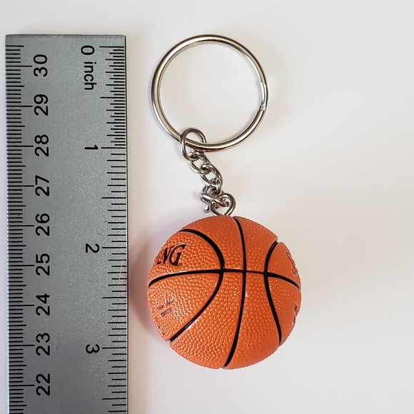 Basketball ball Key Chain - Picture 3 of 8